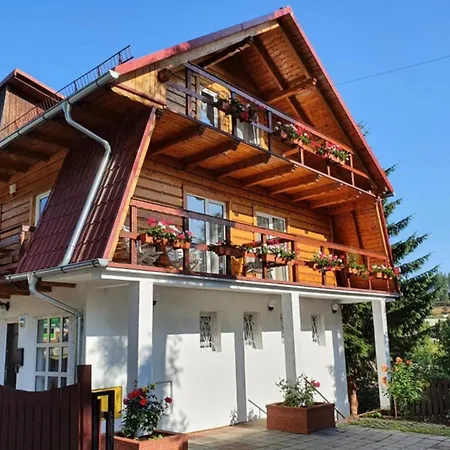 Holiday home Dom Na Karkonoskiej *