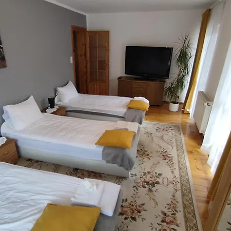 別荘 Dom Na Karkonoskiej *