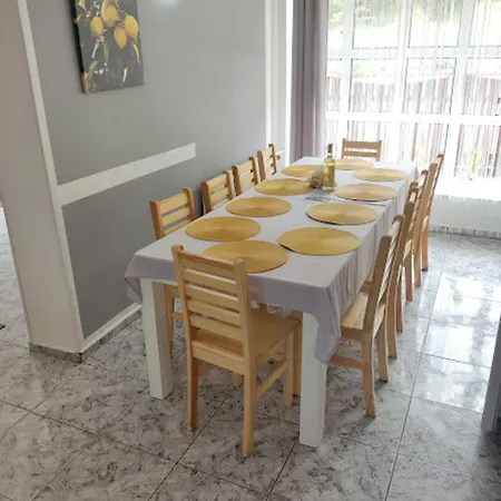 Dom Na Karkonoskiej בית נופש קרפאז'