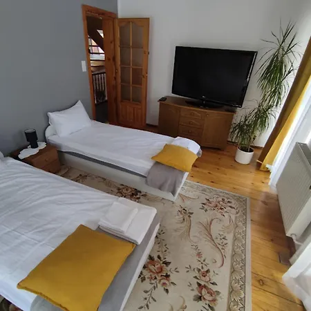 Dom Na Karkonoskiej *